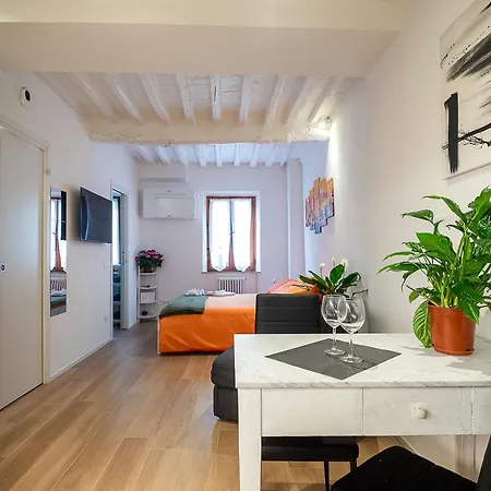 La Nicchia Apartment- Centralissimo شقة