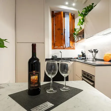 La Nicchia Apartment- Centralissimo Апартаменты Сиена